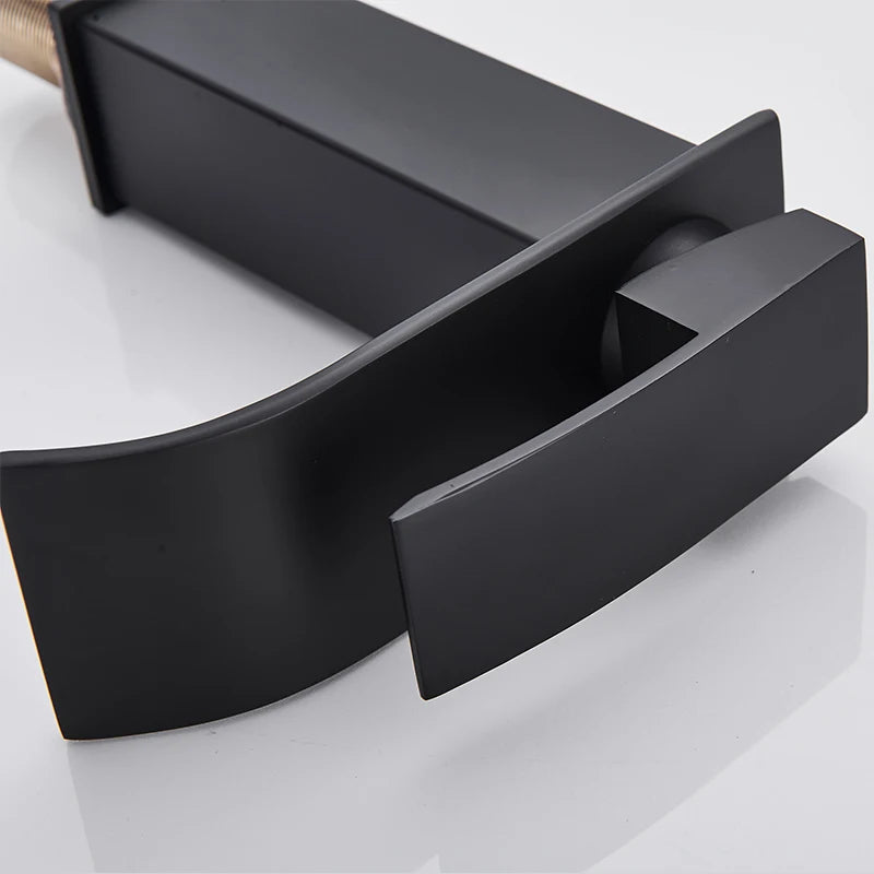 Saeuwtowy Single Handle Waterfall Bathroom Basin Faucet