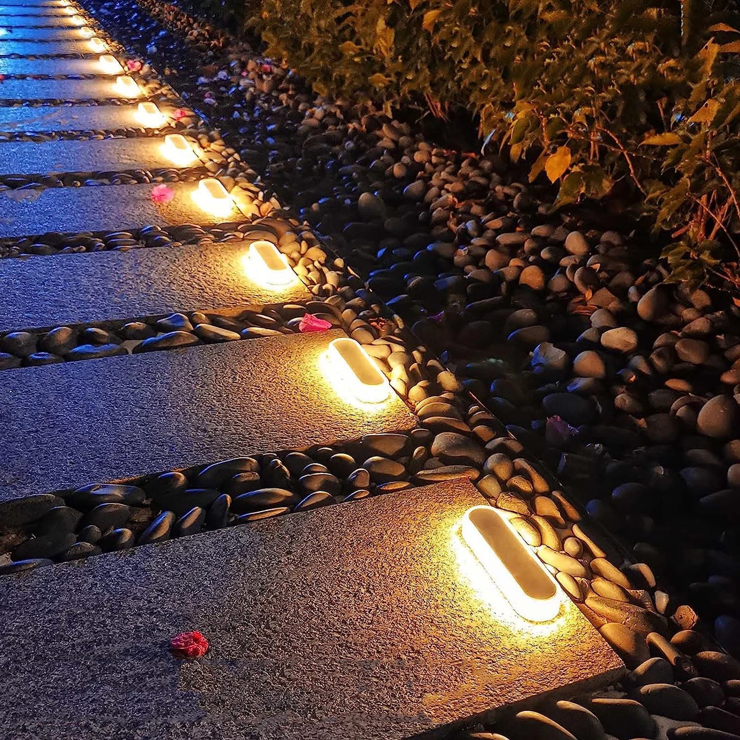 Solar Deck Lights IP68 Waterproof Auto On Off LED Lighting
