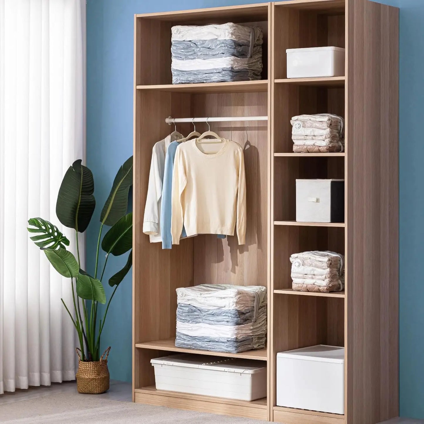 Vacuum Storage Bags for Clothing and Bedding Reusable