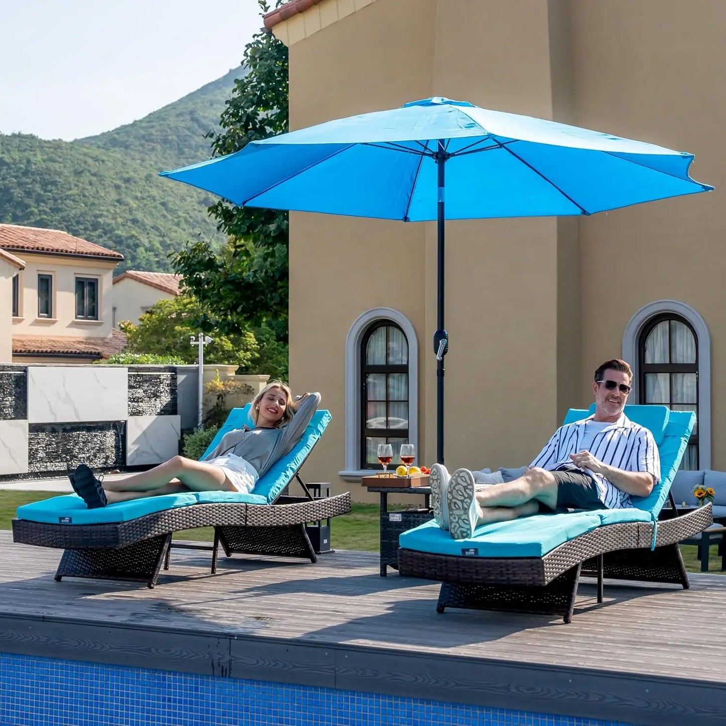 Guohe Outdoor Wicker Adjustable Chaise Lounge Chairs Set 2