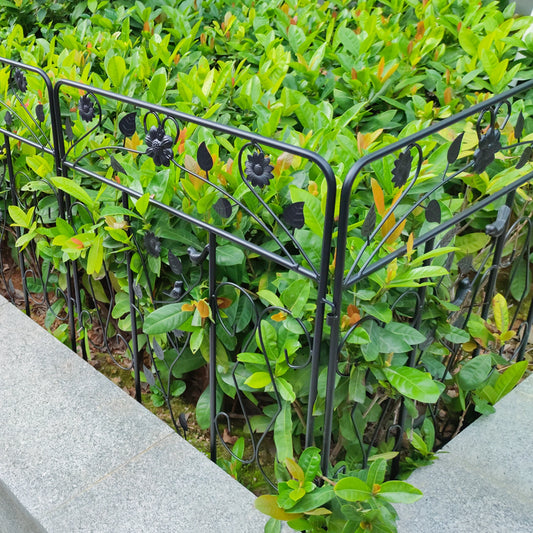 Decorative Powder Coated Metal Garden Fence Panel With Folding Border